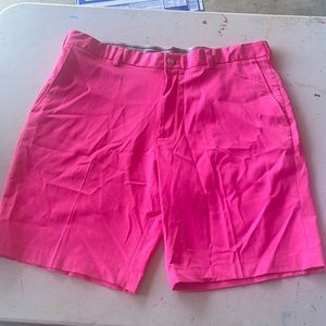 Walter Hagan golf shorts size 38 hot pink